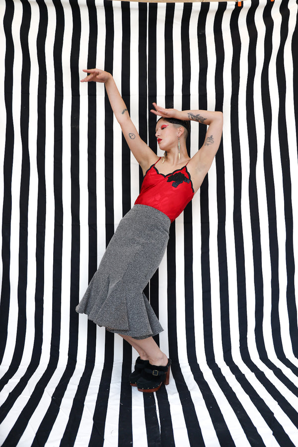 Grey Tweed Fluted Pencil Skirt / Size 4